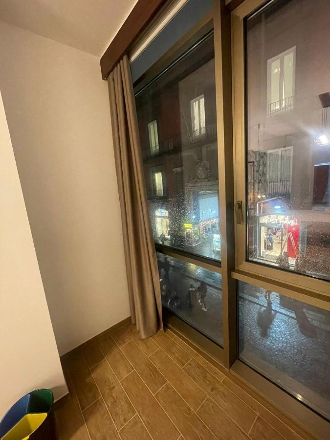 ナポリ Toledo Aragon Bed & Breakfast エクステリア 写真